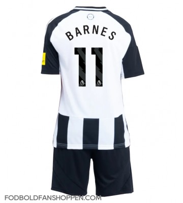 Newcastle United Harvey Barnes #11 Hjemmebanetrøje Børn 2024-25 Kortærmet (+ Korte bukser)